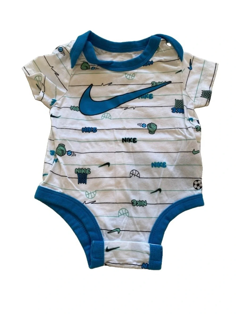Nike Onesie 3 Months Short Sleeve Flaw* Baby Boy Bodysuit Snap Buttons White
